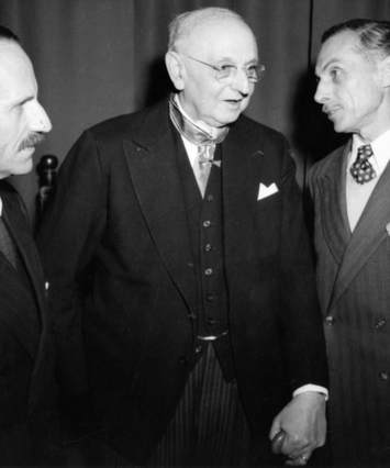 Dr D Richter,Frank Buchman,Count F. Ostorog