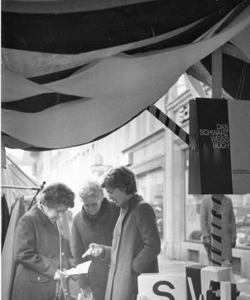 Selling the Black and White Book in a German speaking market