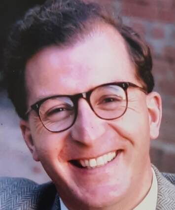 Lloyd Mullen