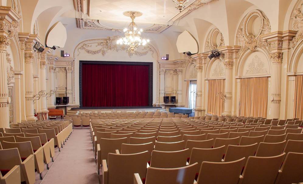 The former ball-room of the Caux Palace, now the theatre