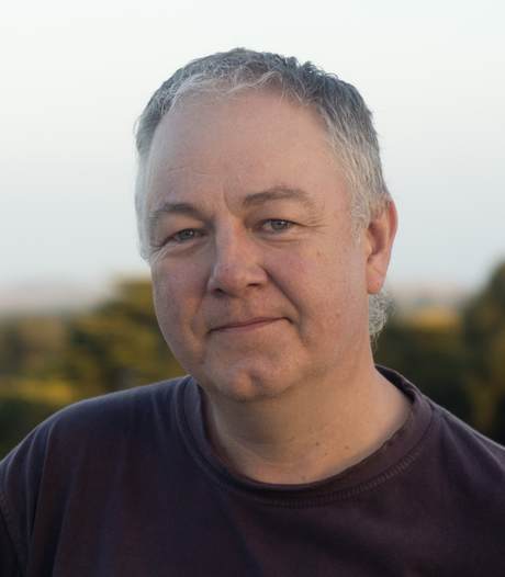 Mike Lowe, portrait