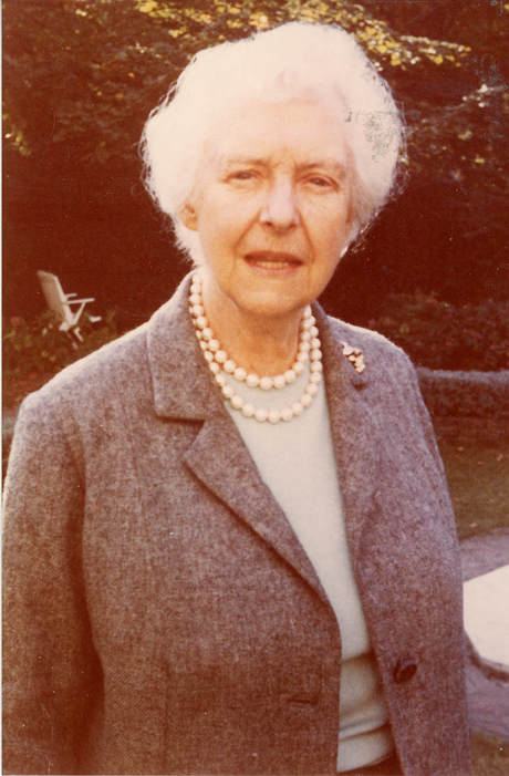 Diane De Watteville Portrait Photo