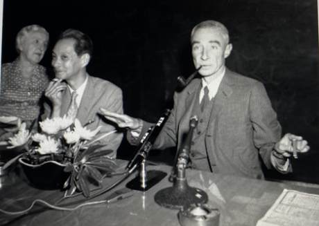 Robert Oppenheimer speaking at a press conference in Tokyo in September 1960