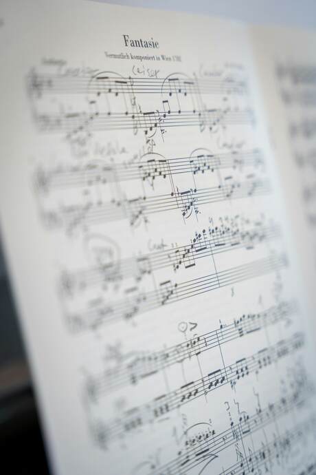 Placeholder Sheet music